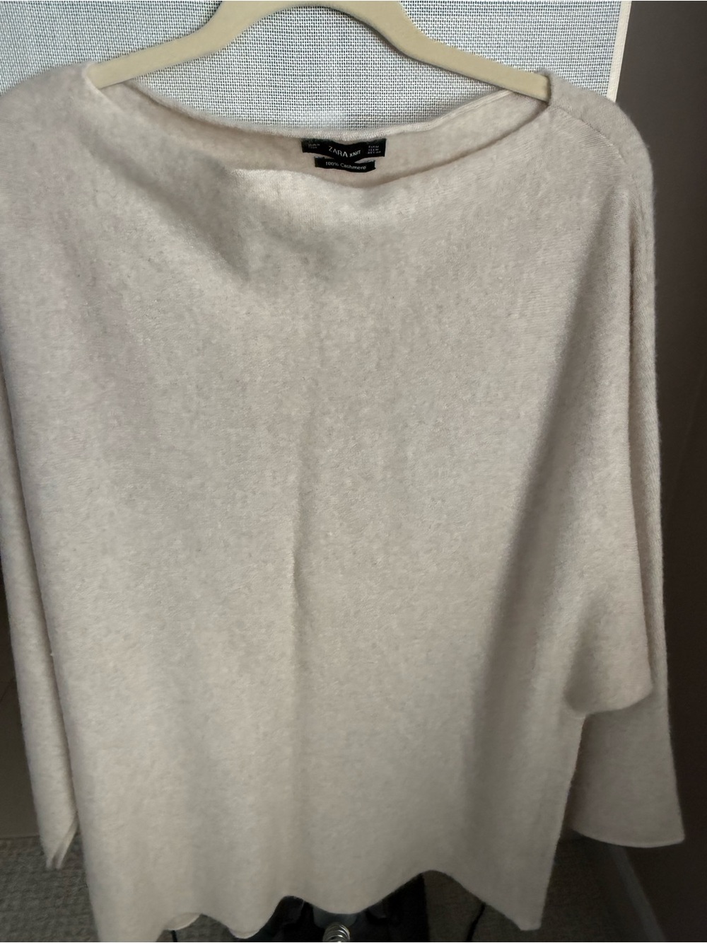 Zara Cream Wide Boatneck Women's Sweater. 100%cashmere